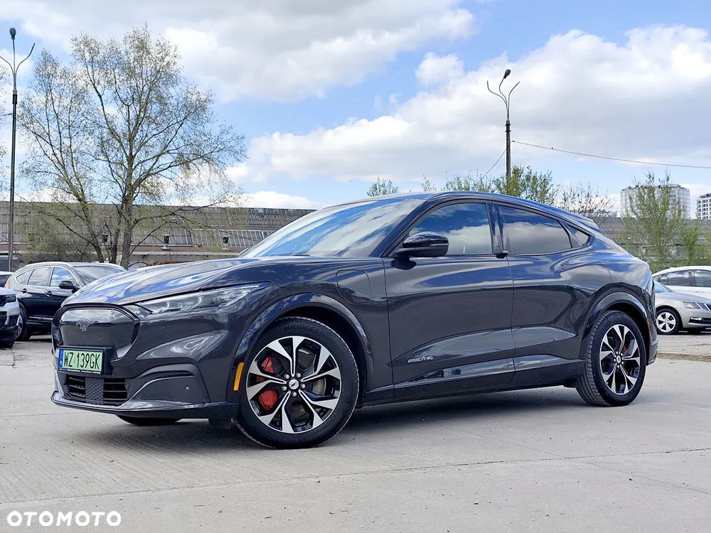 Ford Mustang Mach-E AWD PREMIUM - 2