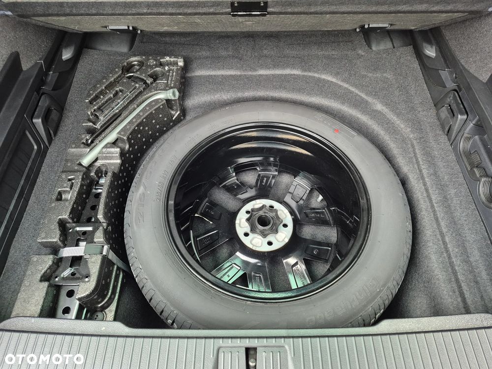 Volkswagen Passat 2.0 TDI EVO Elegance DSG - 19