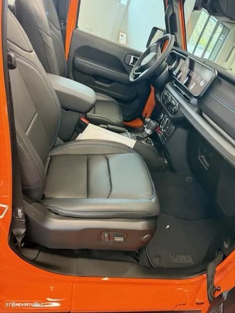 Jeep Wrangler Unlimited 2.0 TG 4xe 80º Aniversário - 16