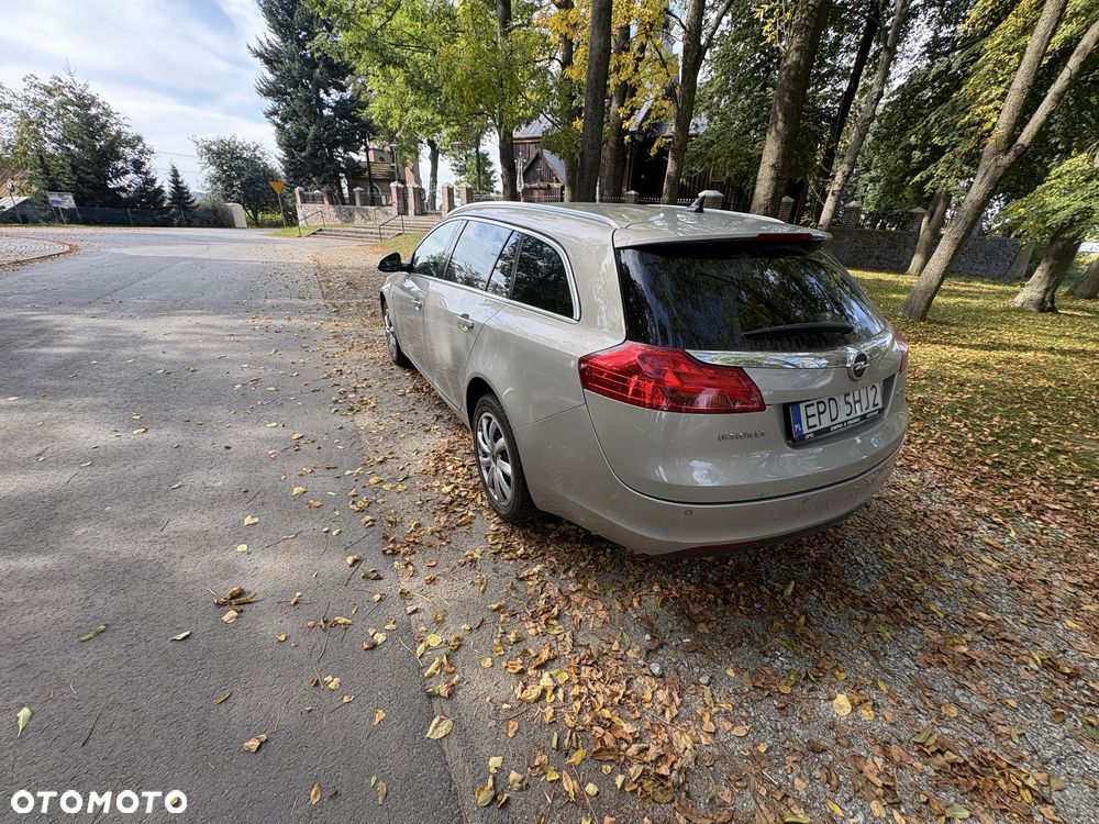 Opel Insignia - 4