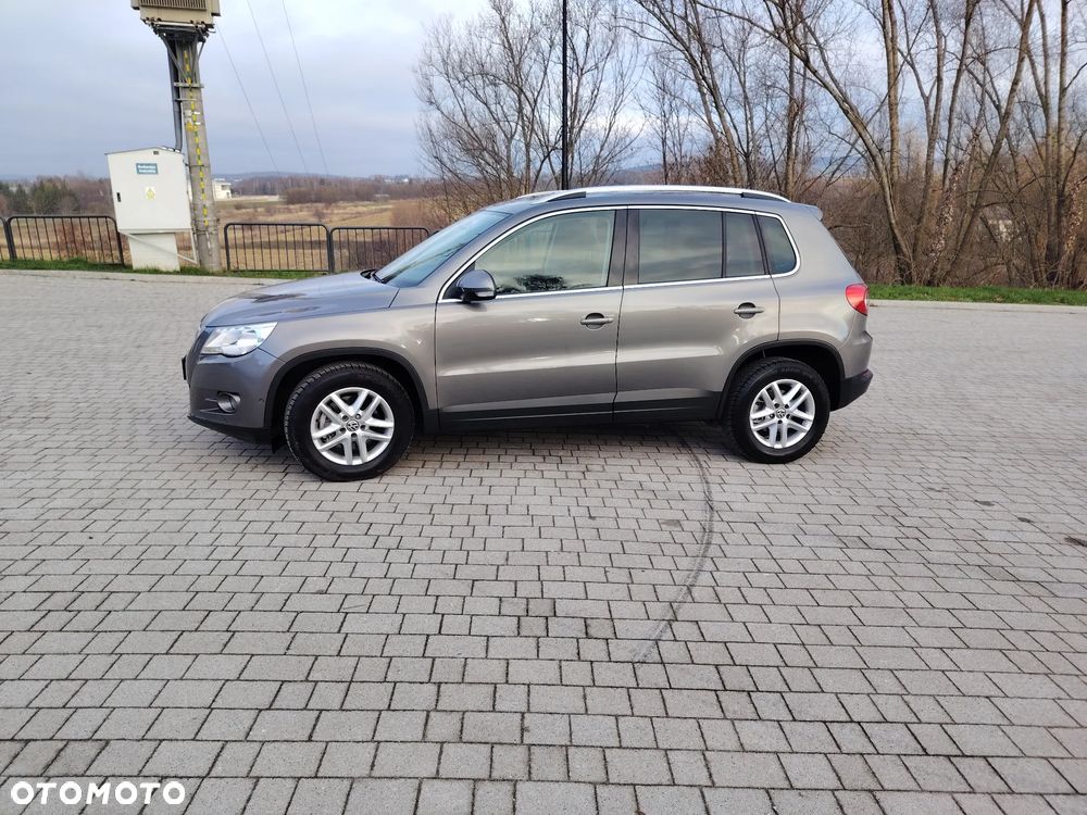 Volkswagen Tiguan 2.0 TDI DPF BlueMotion Technology Trend & Fun - 2