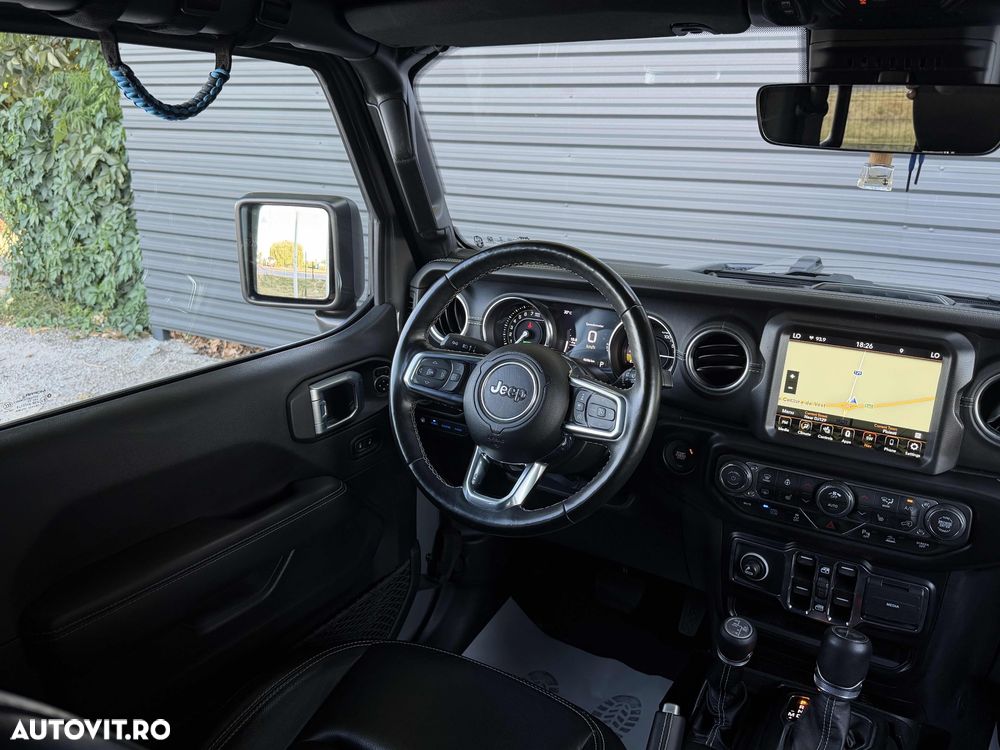 Jeep Wrangler 2.0 4xe AT8 PHEV Sahara - 9