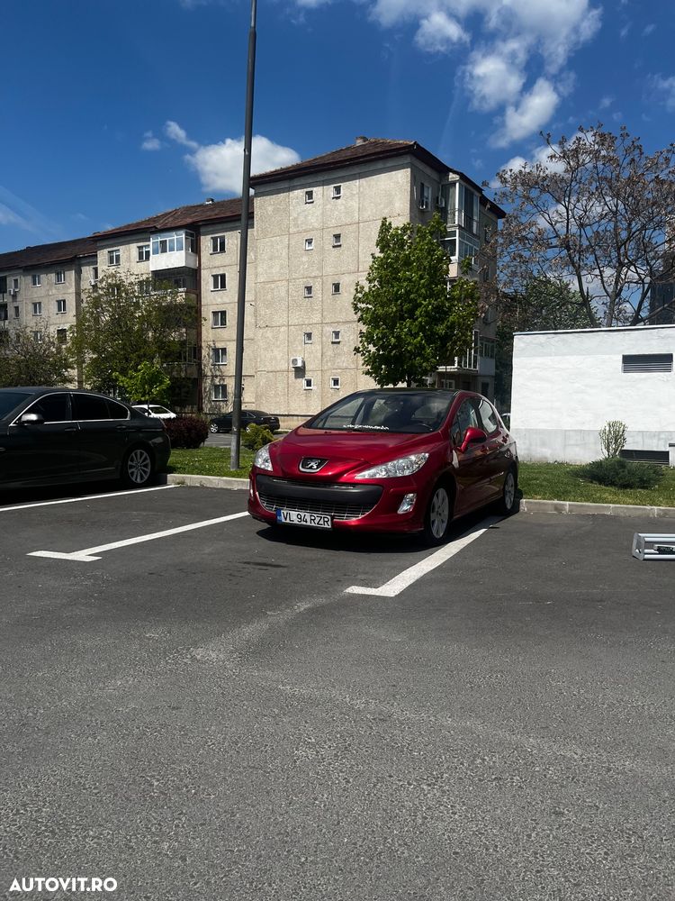 Peugeot 308 1.6HDi Premium Pack - 1