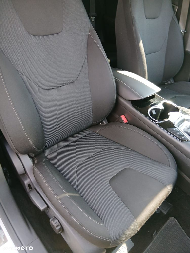 Ford Mondeo 2.0 TDCi STart-Stopp PowerShift-Aut Titanium - 24