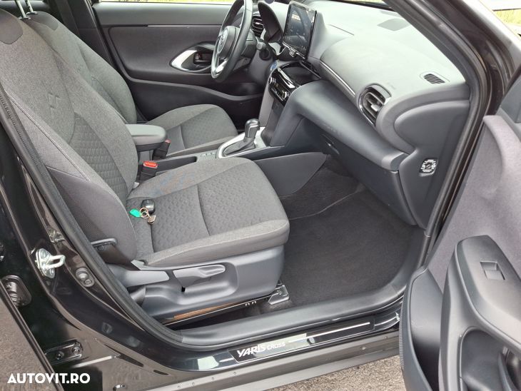 Toyota Yaris - 16