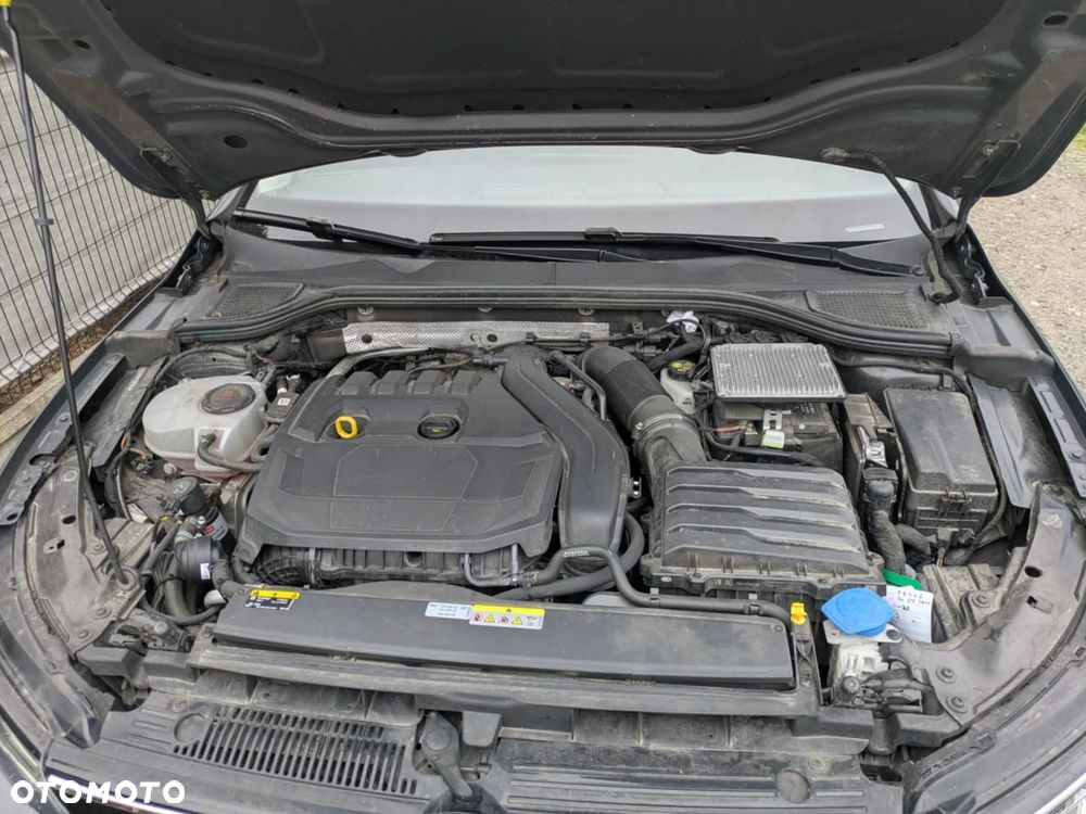 Volkswagen Golf VIII 1.5 TSI EVO Life - 14