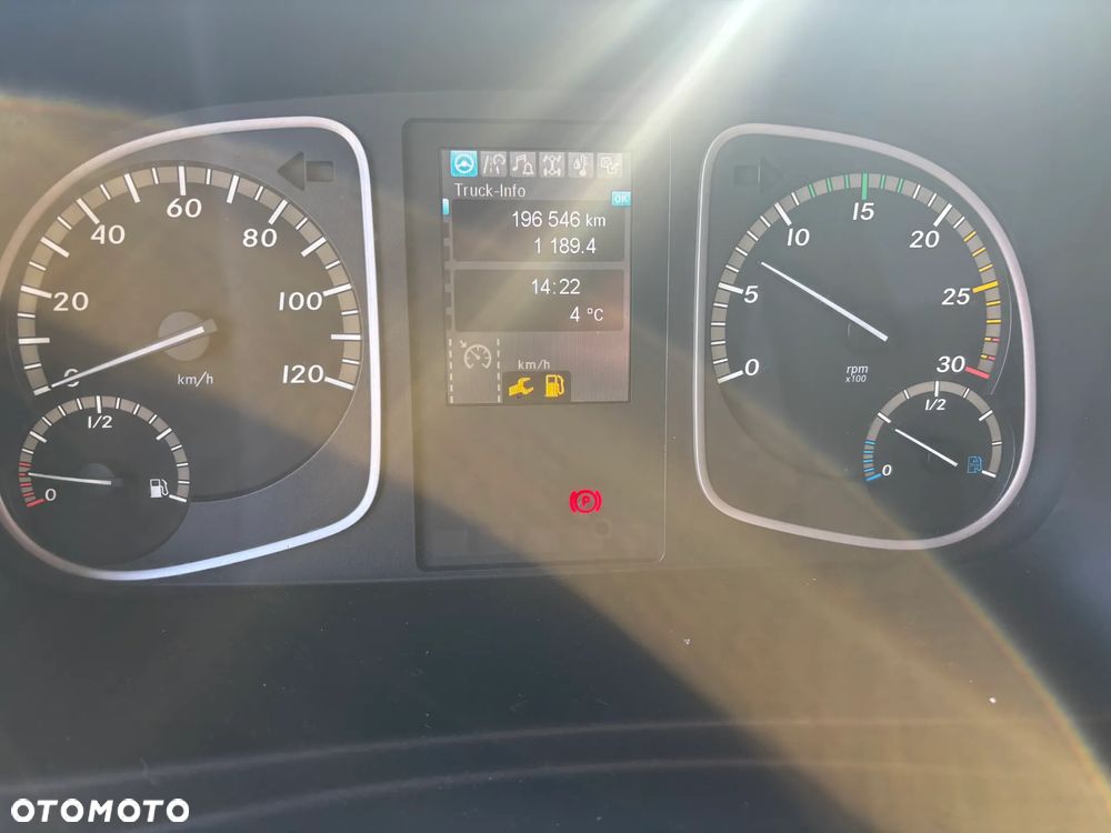 Mercedes-Benz Atego Krótki rozstaw osi Wywrot Kiper Blokada mostu Hakowiec Skibicki King  818 821 921 1018 1221 1218 1224 1523 1527 - 11