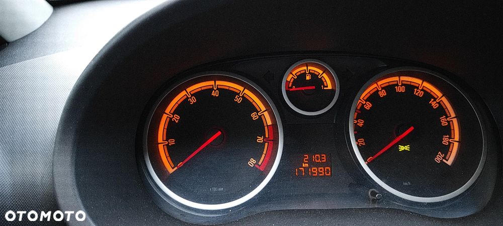 Opel Corsa - 4