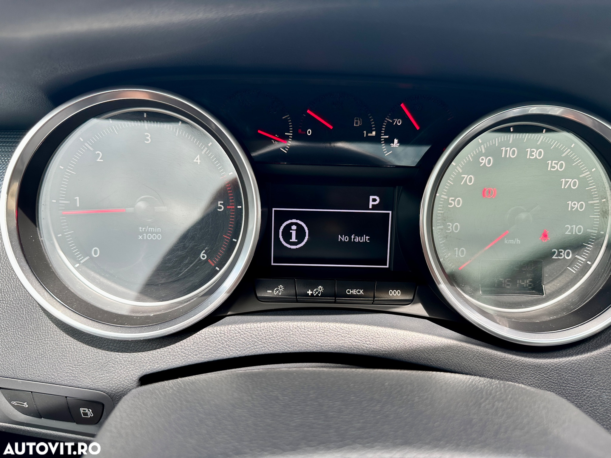 Peugeot 508 SW BlueHDi FAP 180 Automatik Stop&Start Allure - 27