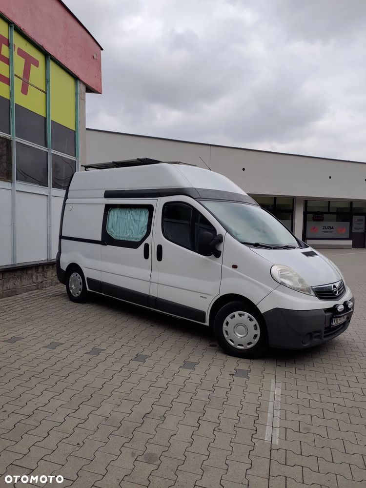 Opel Vivaro L2H2 kamper z łazienka,kuchnia,toaleta - 4