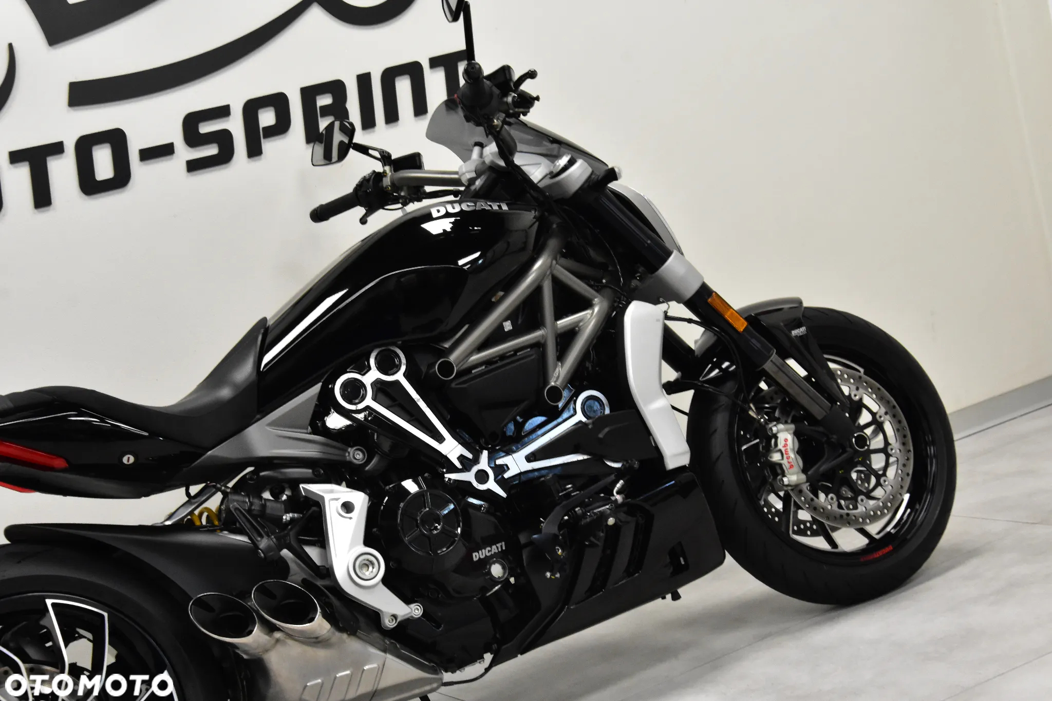 Ducati Diavel - 15