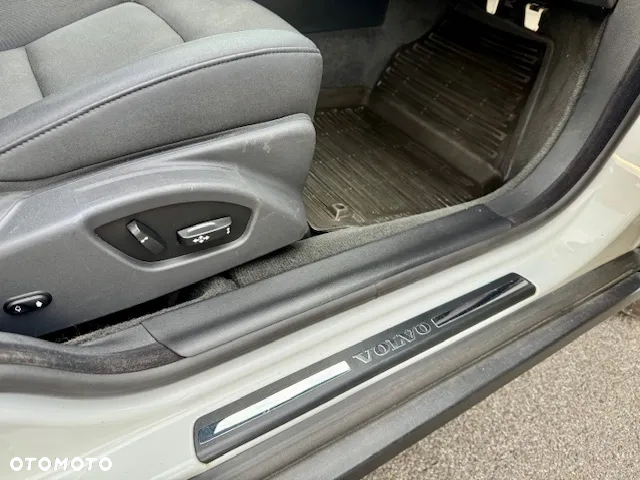 Volvo XC 70 D4 AWD Summum EU6 - 13