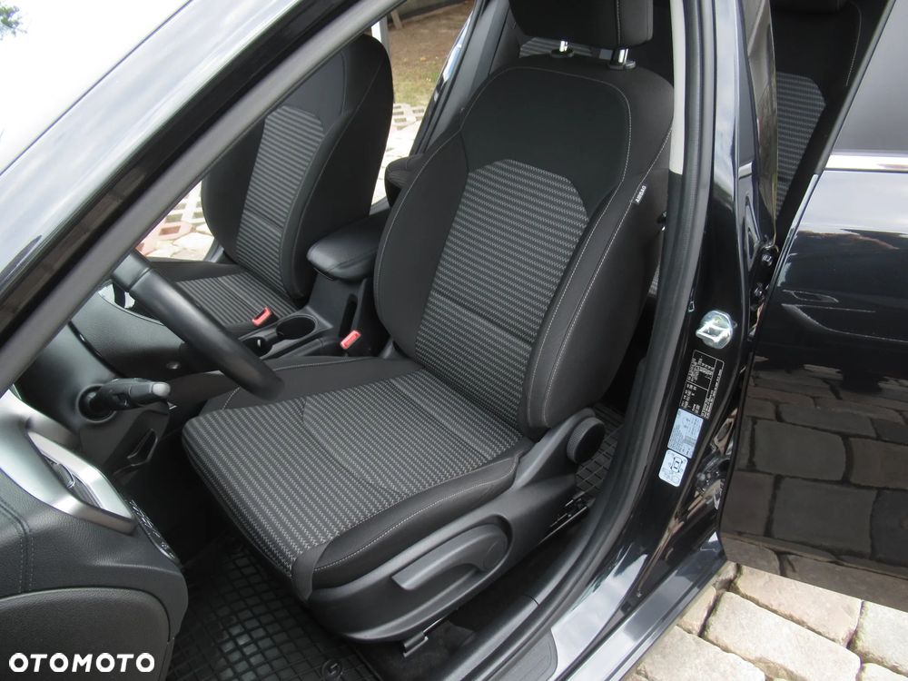 Kia Ceed 1.5 T-GDI M - 6