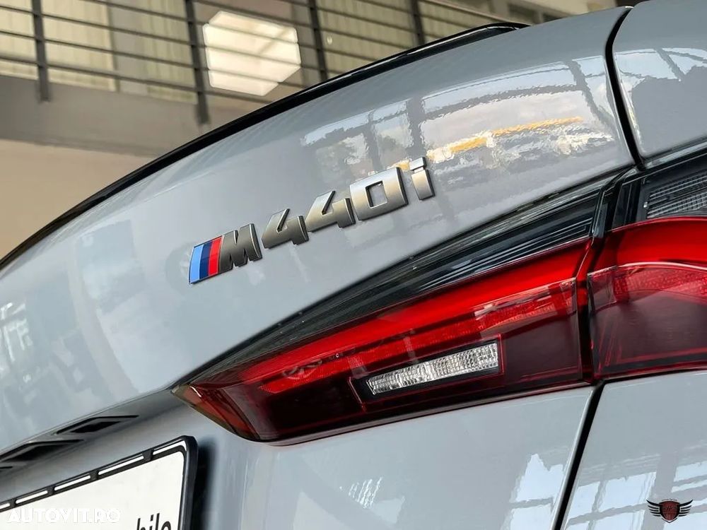 BMW M4 M440i xDrive - 6