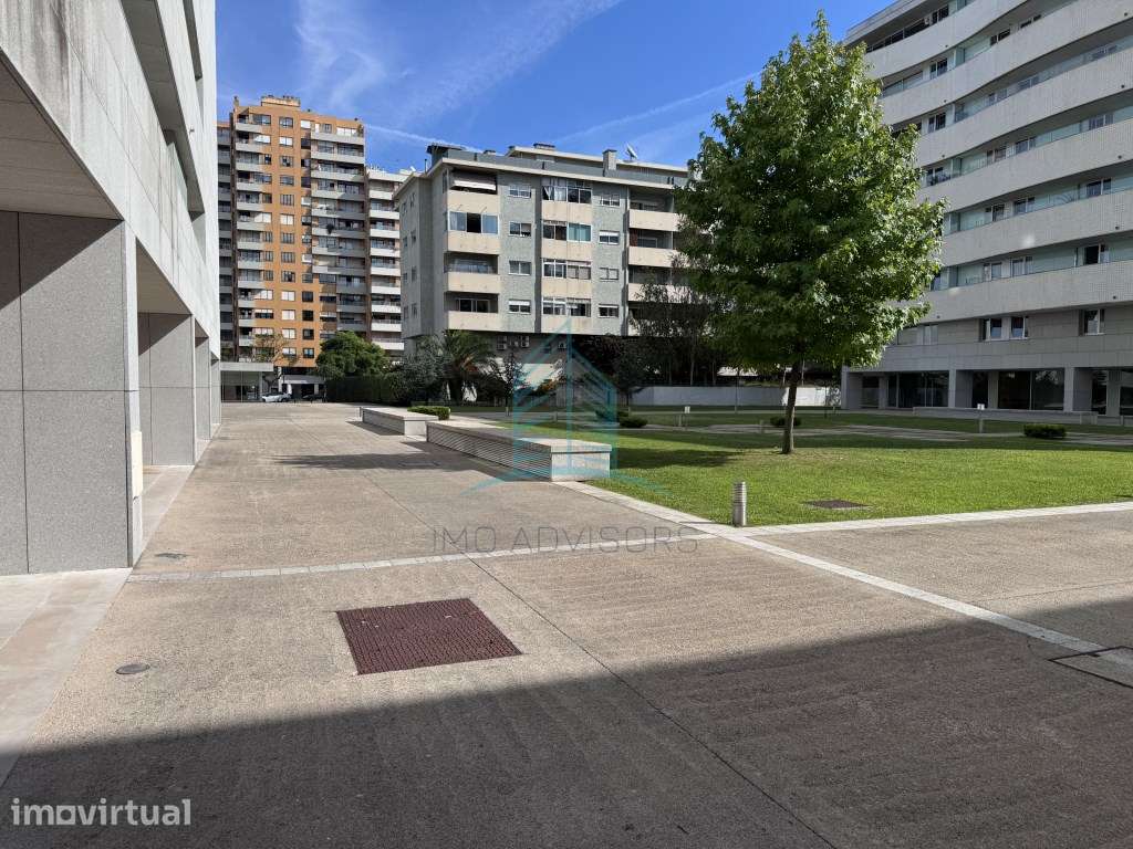 Apartamento T3 Duplex Varandas da Venezuela - Grande imagem: 4/31