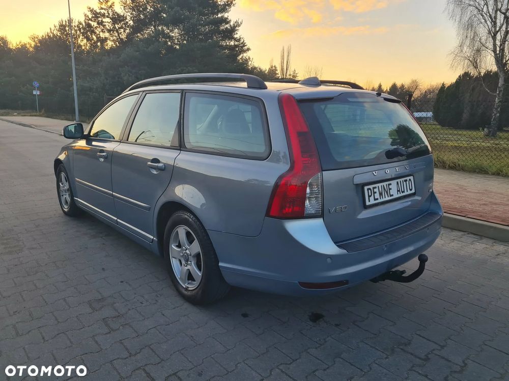 Volvo V50 1.6D DPF DRIVe Momentum - 4