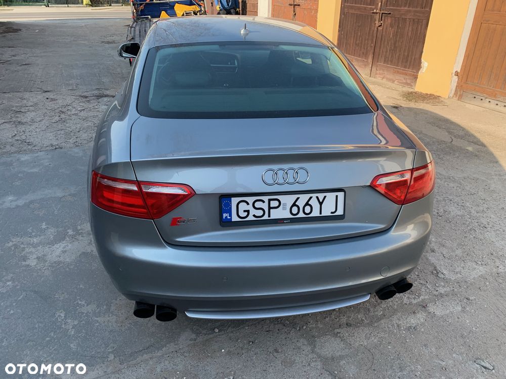 Audi S5 Coupé 4.2 Quattro - 8
