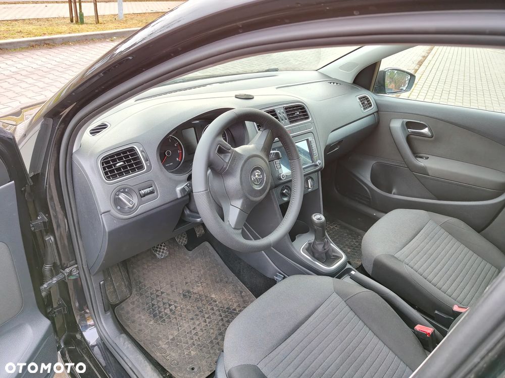 Volkswagen Polo 1.2 Team - 24