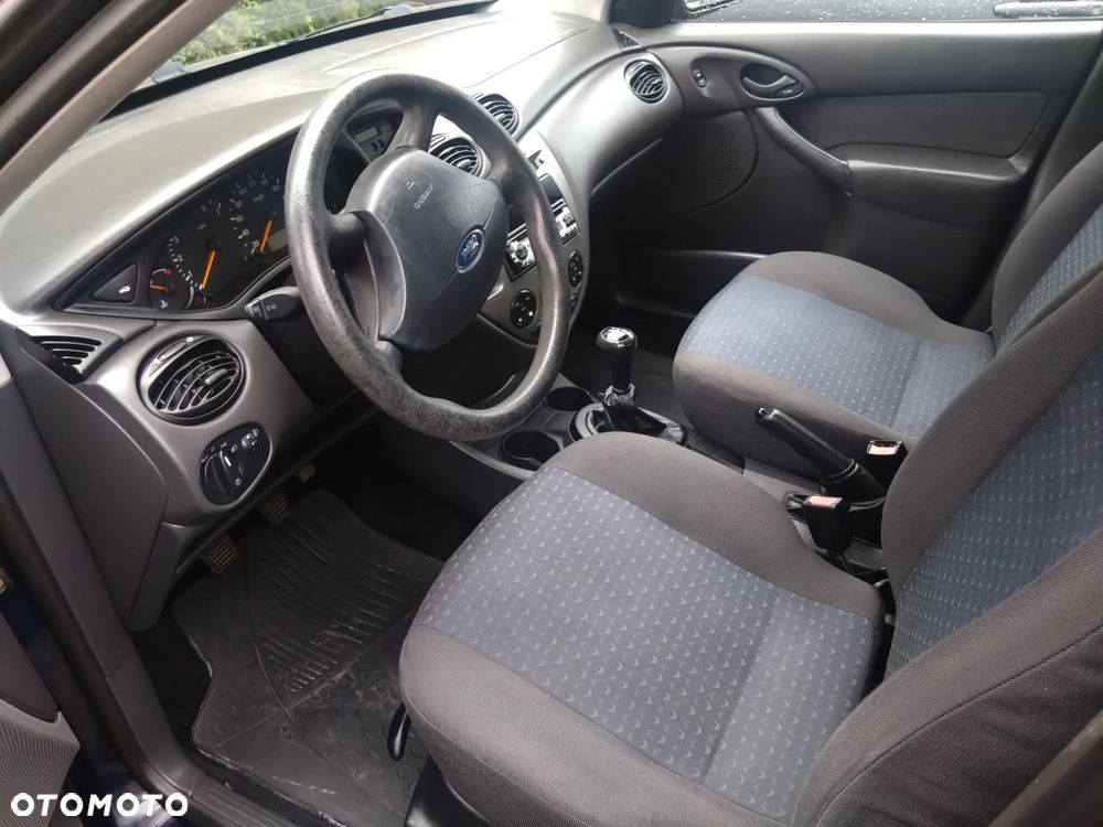 Ford Focus - 3