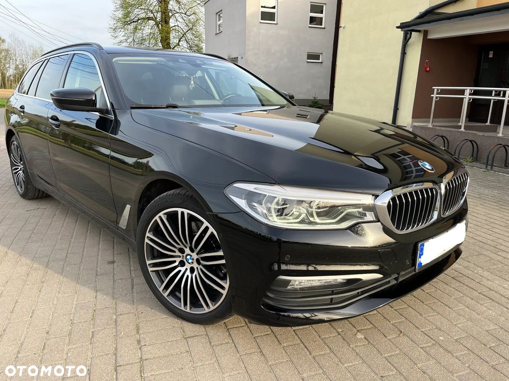 BMW Seria 5 520d xDrive - 12