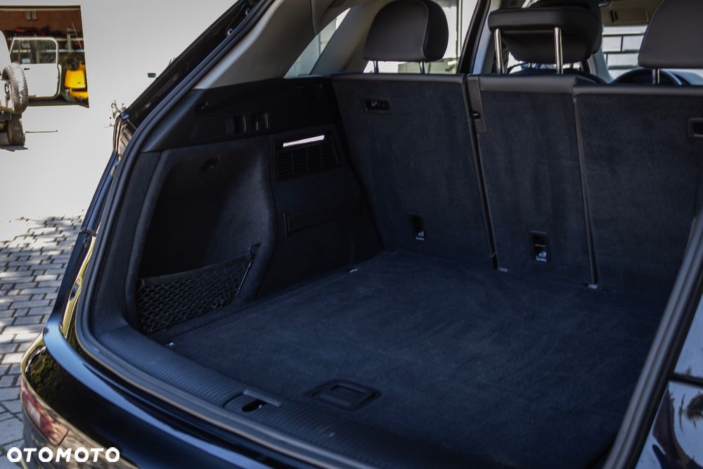 Audi Q5 TFSI 150 kW S tronic edition one mythosschwarz - 39