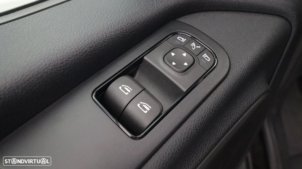 Mercedes-Benz Sprinter - 24
