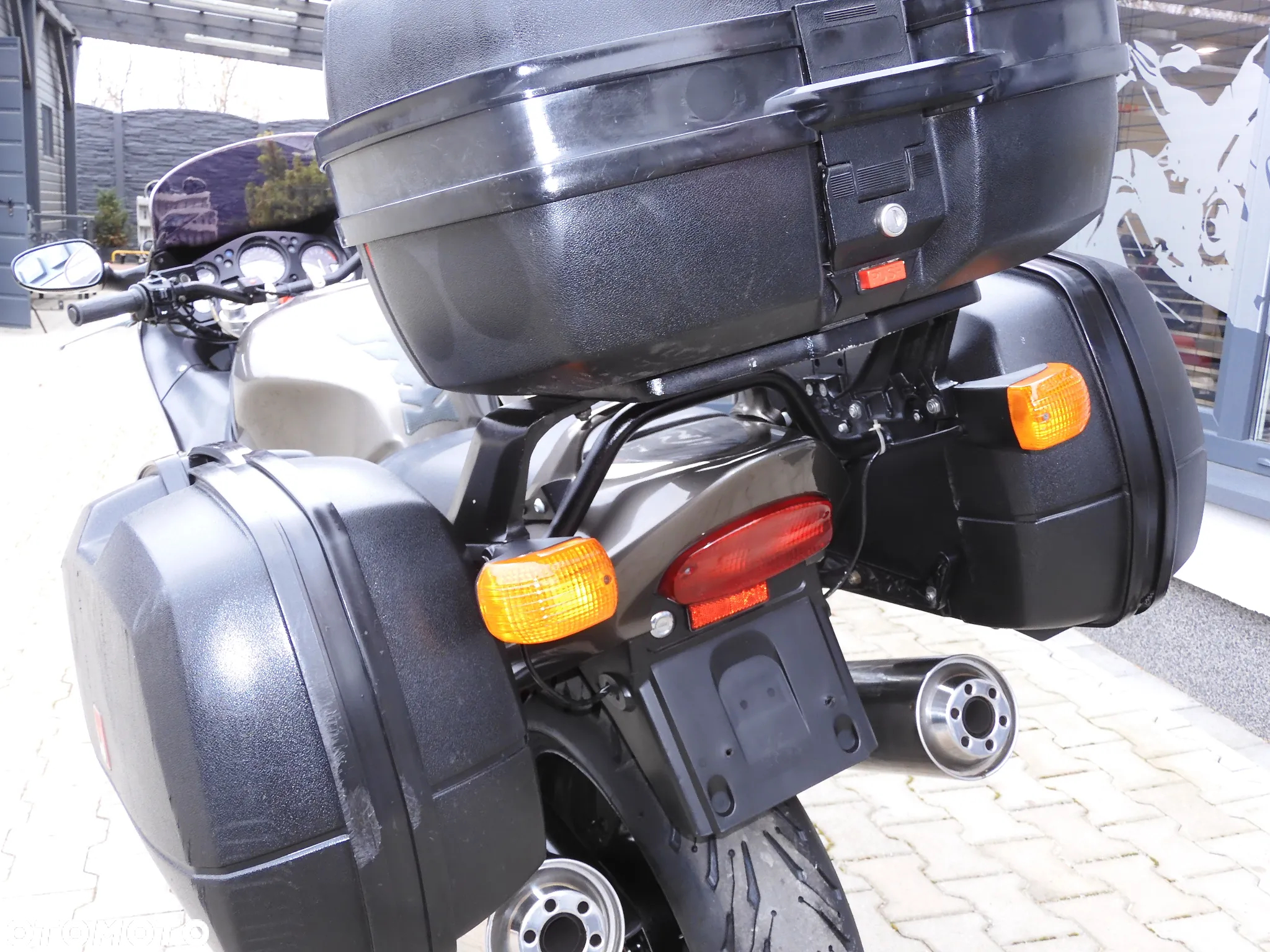 Honda CBR - 33