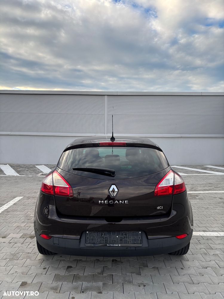 Renault Megane 1.9dCi Dynamique - 8