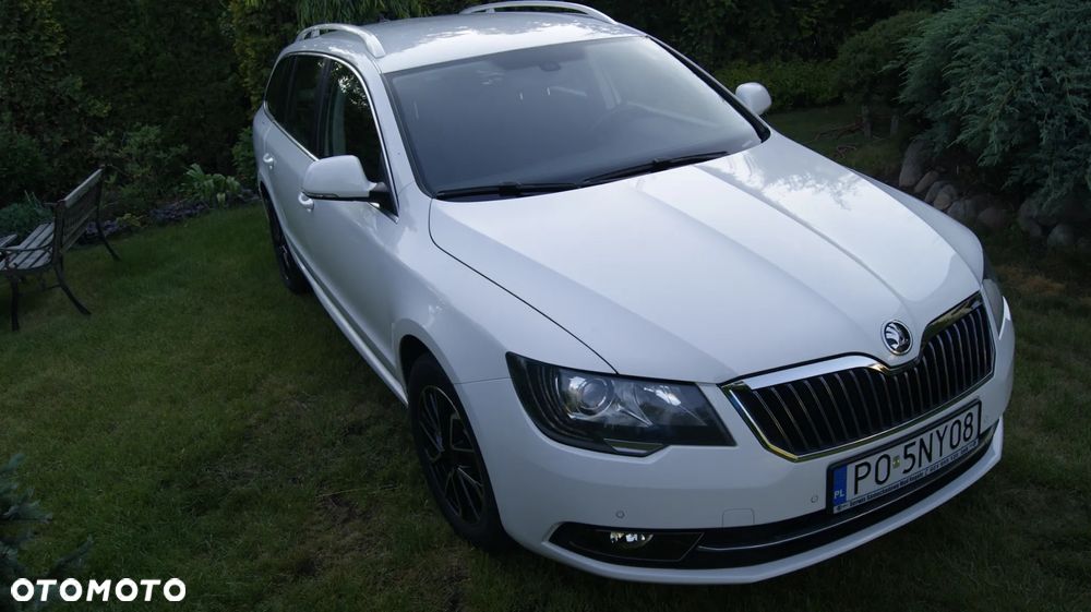 Skoda Superb 2.0 TDI Ambition - 12