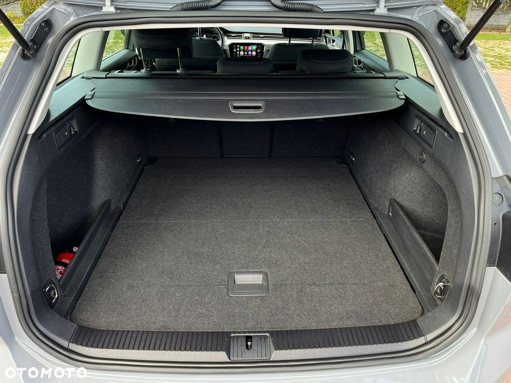 Volkswagen Passat 2.0 TSI Business DSG - 40