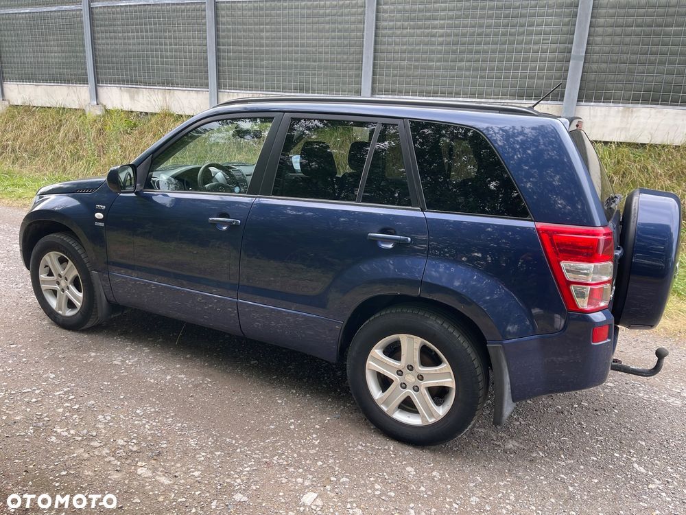 Suzuki Grand Vitara 1.9 DDiS Premium - 8