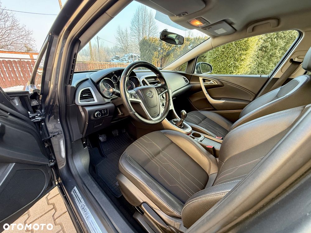 Opel Astra 1.7 CDTI Cosmo - 16