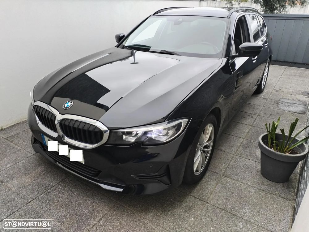 BMW 318 d Essence - 2