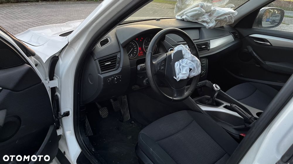 BMW X1 2012 photo 3