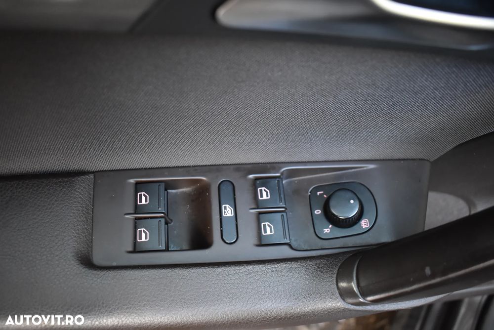 Volkswagen Passat 1.6 TDI BlueMotion Technology Highline - 15