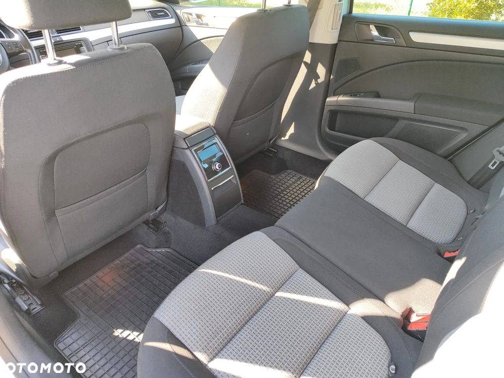 Skoda Superb 2.0 TDI Elegance - 16