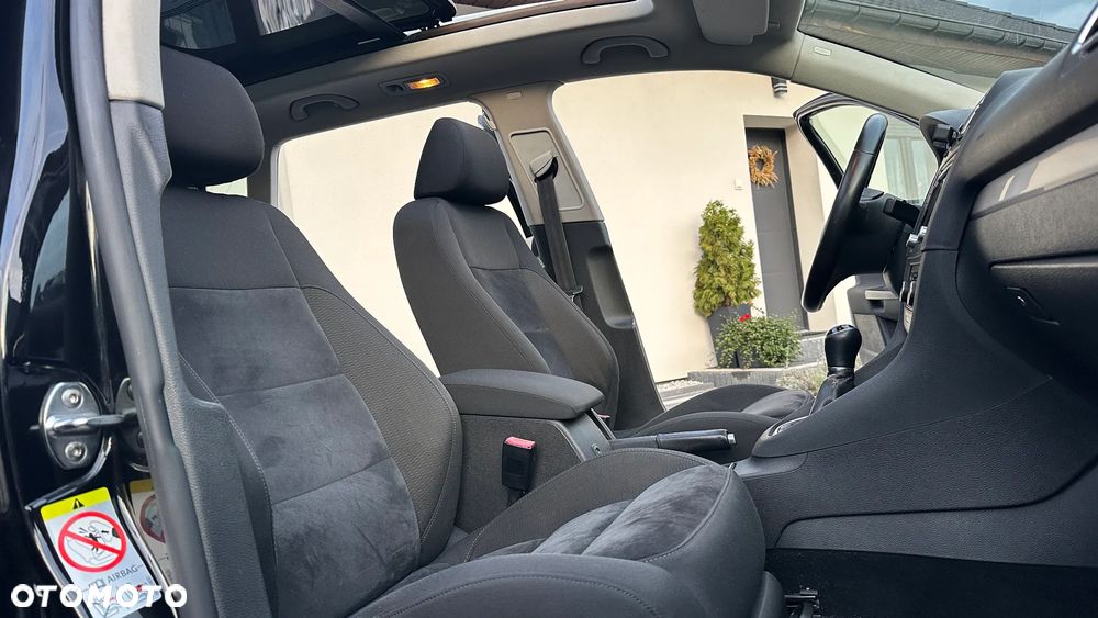 Volkswagen Golf Variant 2.0 TDI Comfortline - 31