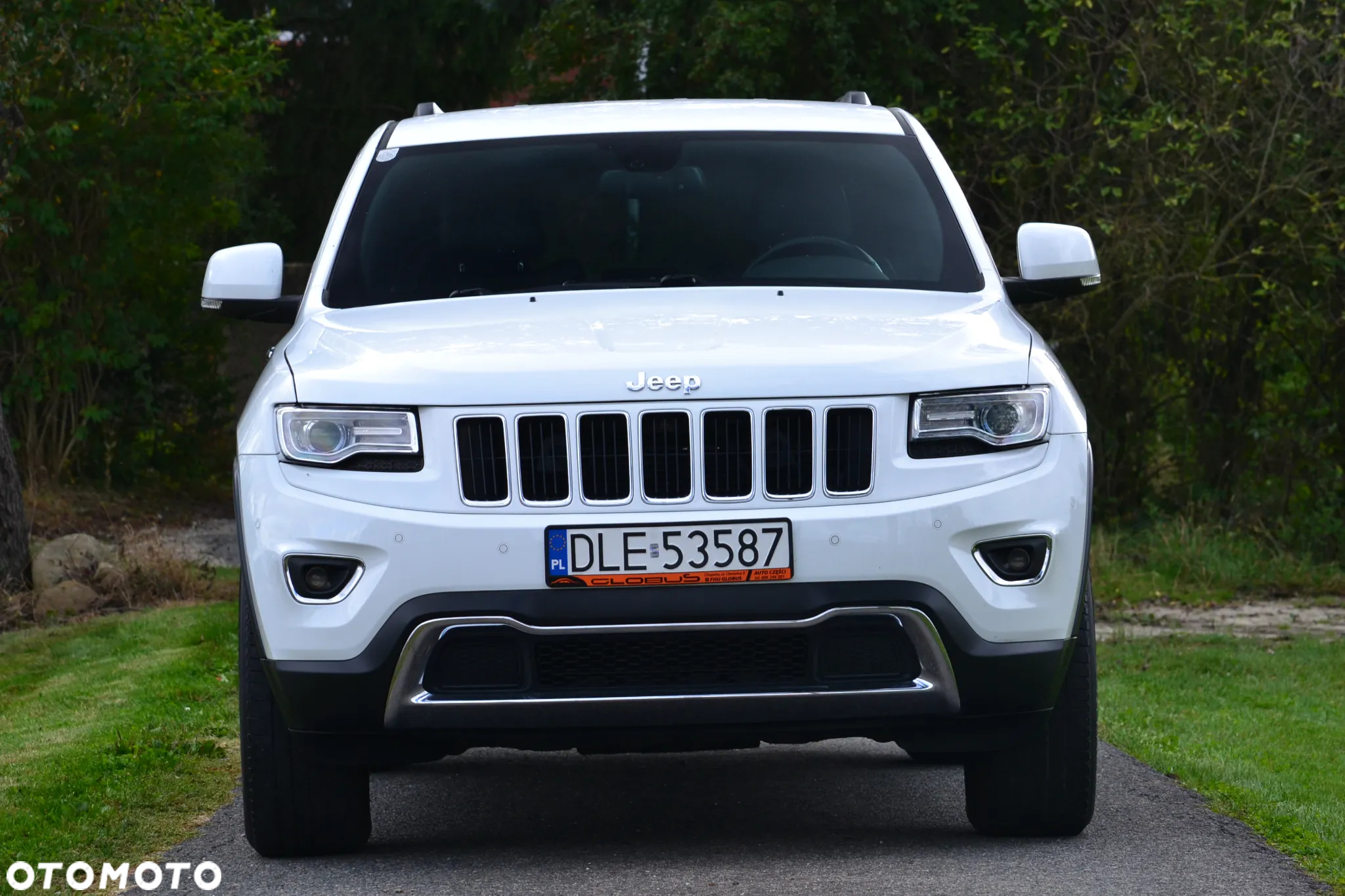 Jeep Grand Cherokee - 18