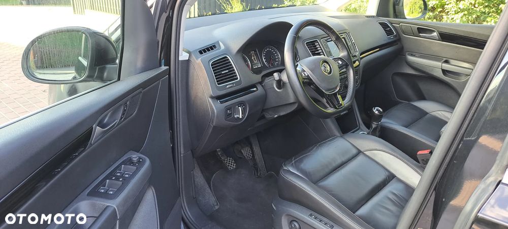 Volkswagen Sharan 2.0 TDI BMT Highline - 9
