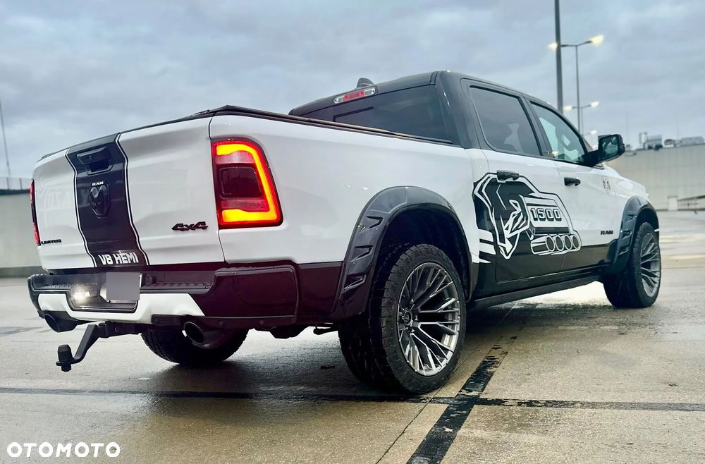 Dodge RAM 5.7 4x4 - 10