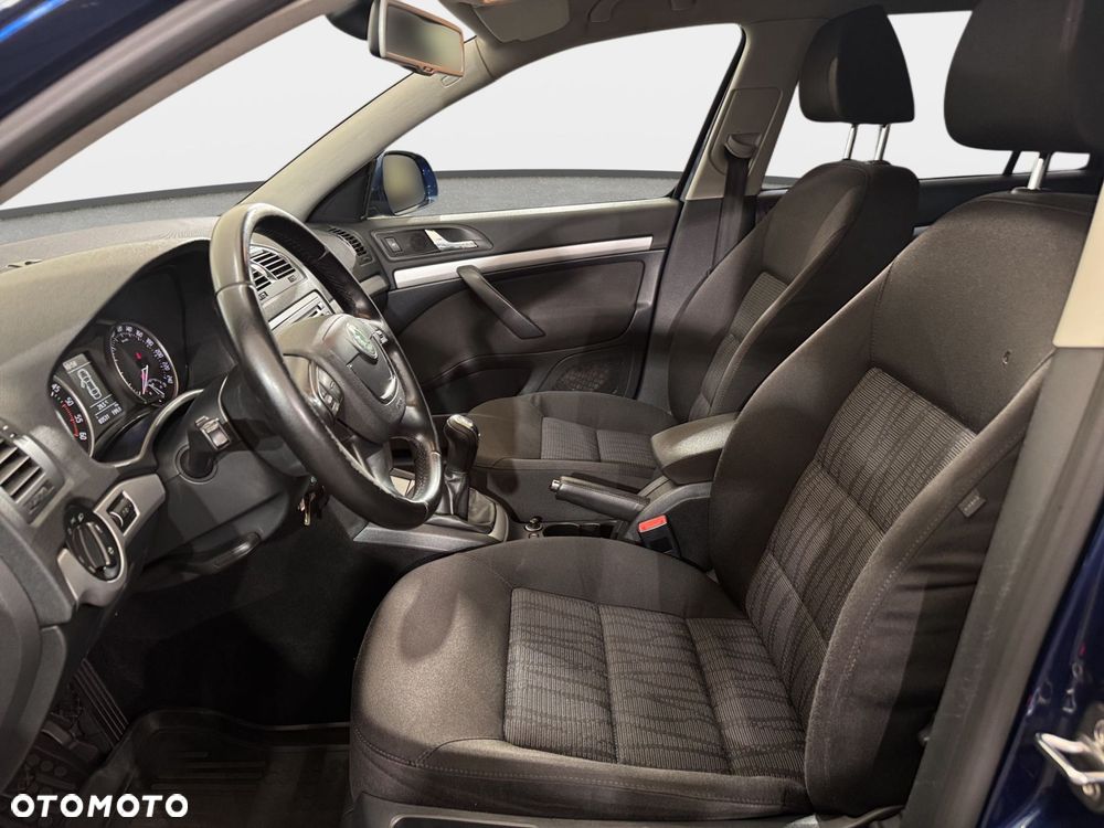Skoda Octavia - 11
