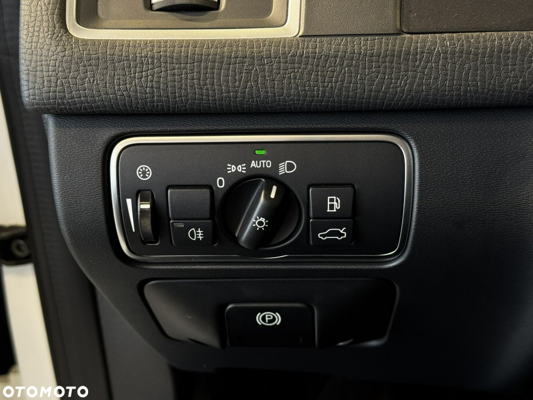 Volvo XC 60 - 28