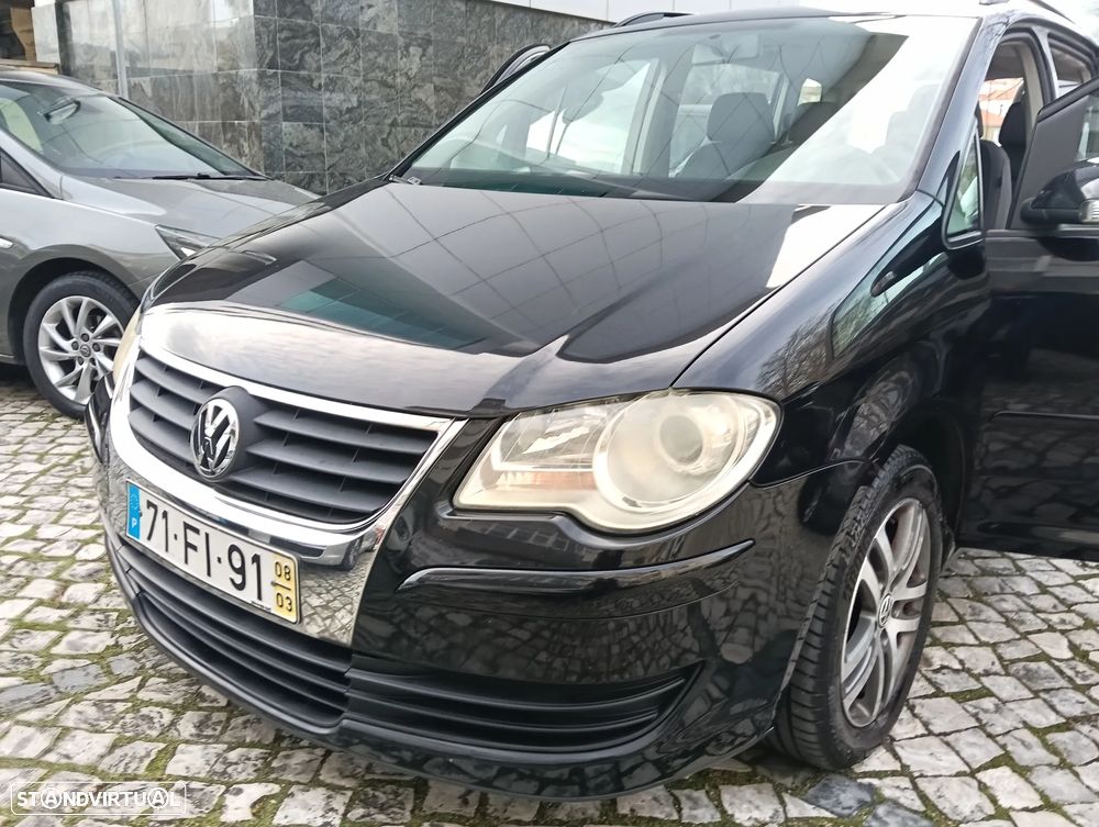 VW Touran 1.9 TDi Highline EC 7L - 2