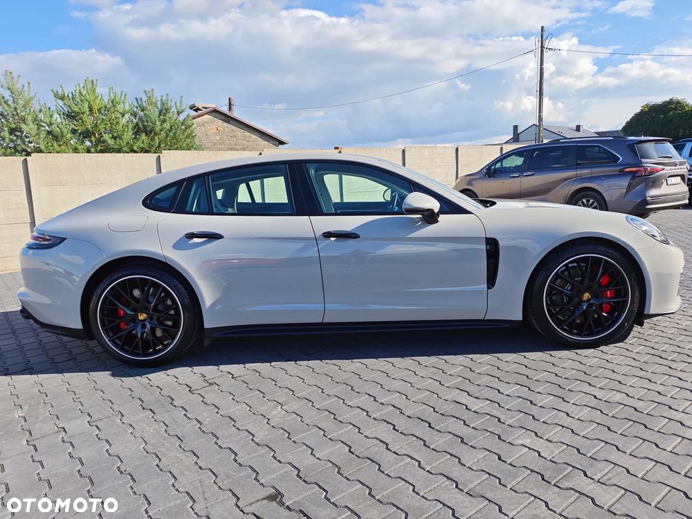 Porsche Panamera GTS - 6
