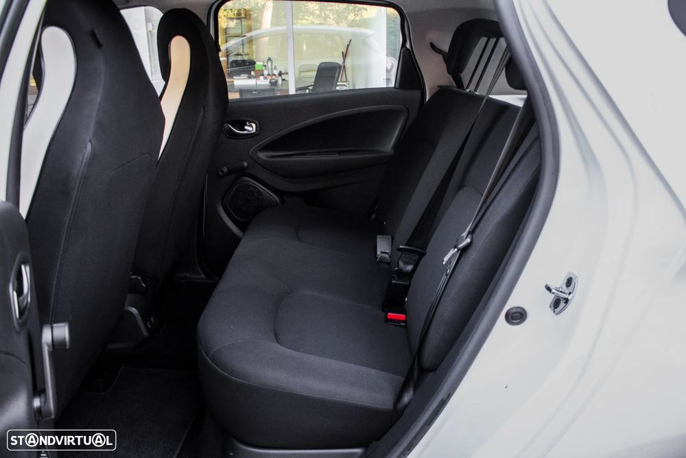 Renault Zoe (c/ Bateria) E-Tech EV50 Equilibre - 26