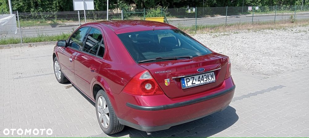 Ford Mondeo - 4