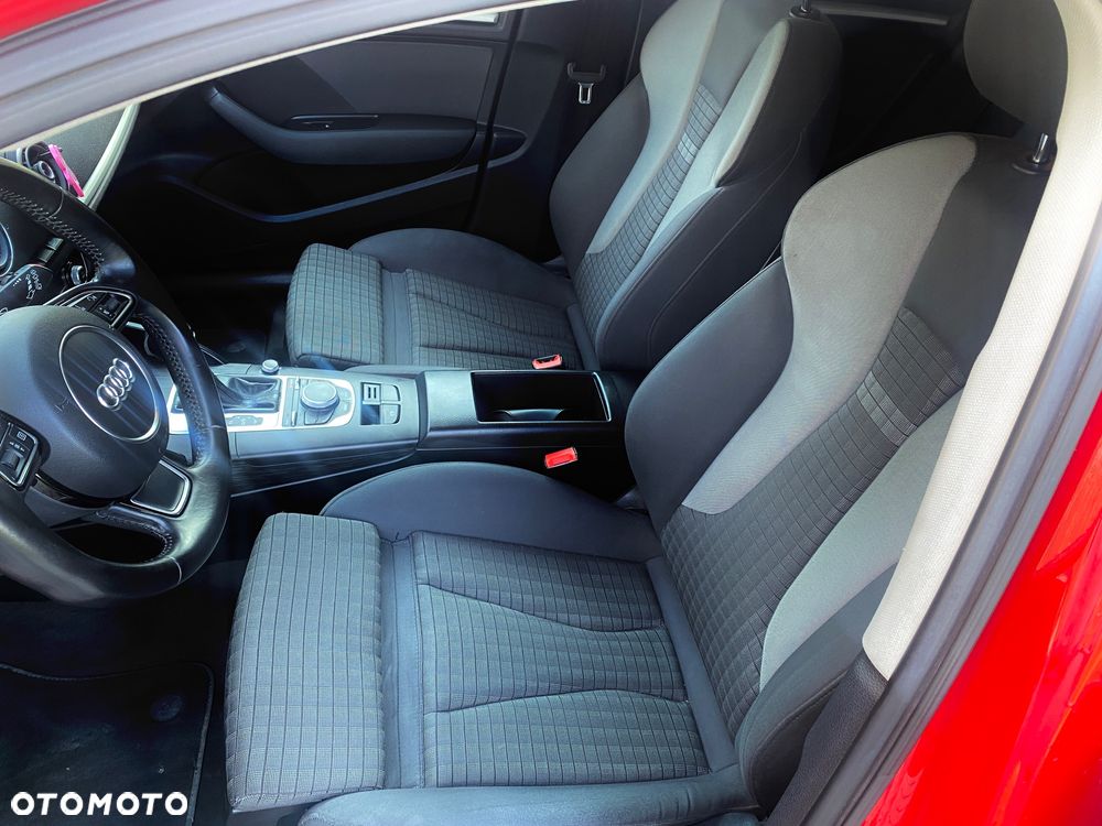 Audi A3 Sportback 2.0 TDI Sport S tronic - 16