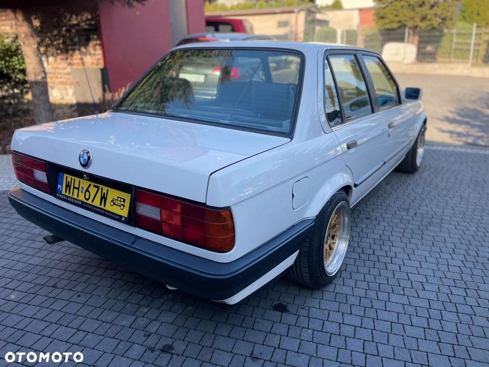 BMW Seria 3 316i - 9
