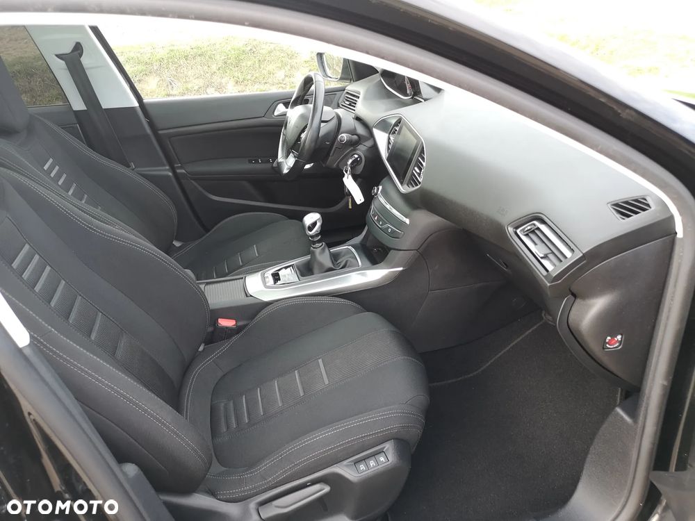 Peugeot 308 BlueHDi 120 Stop & Start Allure - 6