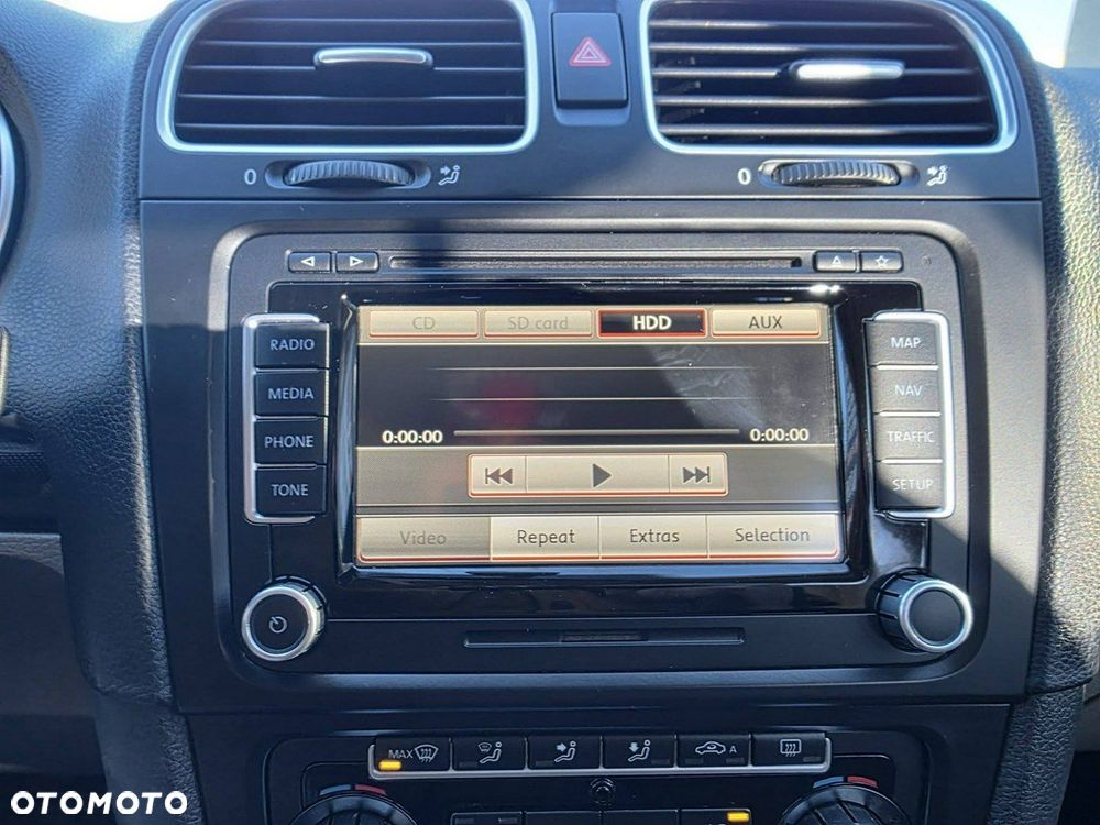 Volkswagen Golf 2.0 TDI DPF DSG Tour Edition - 20